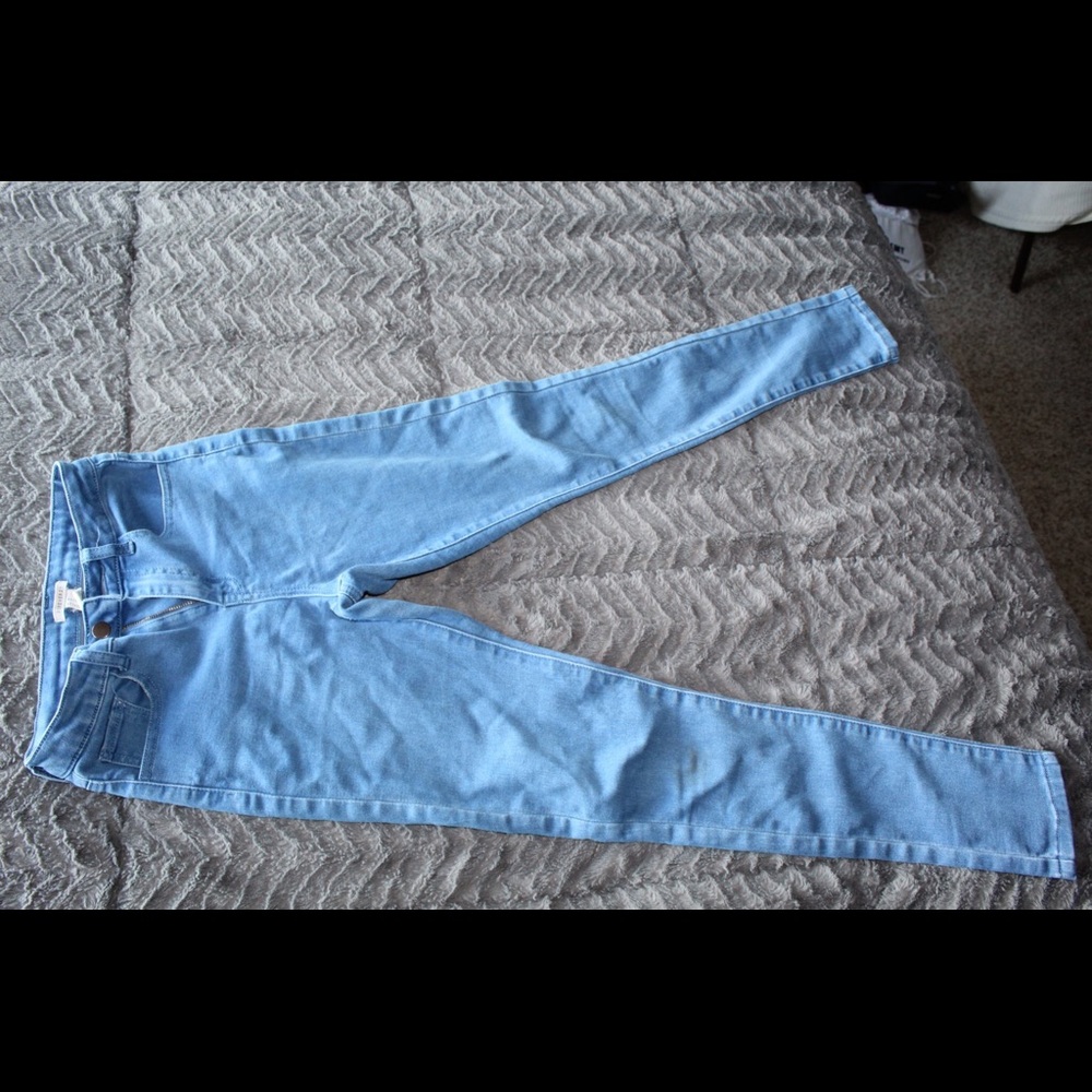Forever 21 skinny jeans